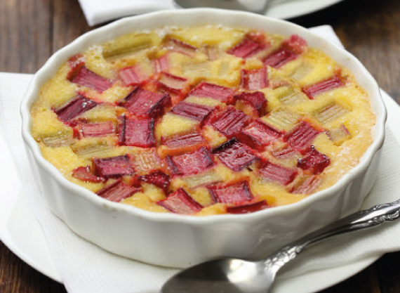 Clafoutis à la rhubarbe